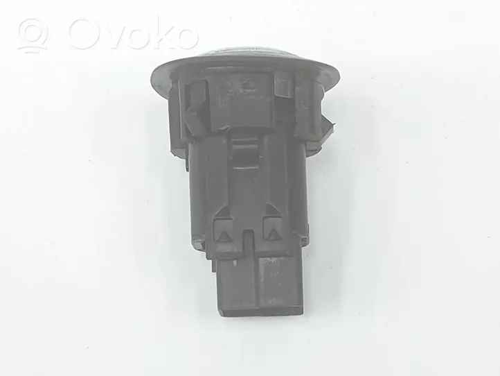 Ford Fiesta Moottorin start-stop-painike/kytkin 8A6111584A