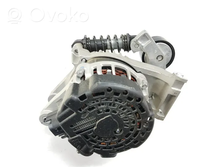 Hyundai Tucson TL Generatore/alternatore 373002U400