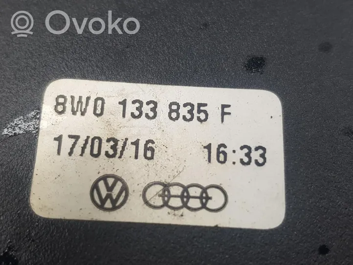 Audi A4 S4 B9 Gaisa filtra kaste 8W0133837F