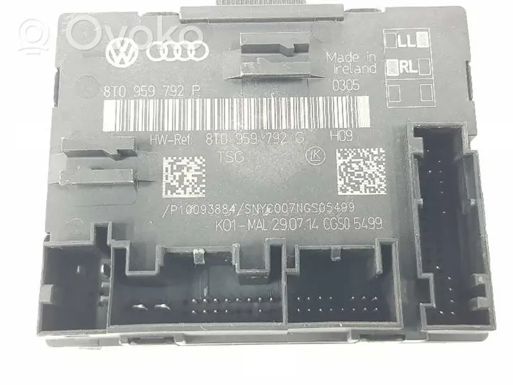 Audi A5 8T 8F Oven keskuslukituksen ohjausyksikön moduuli 8T0959792P