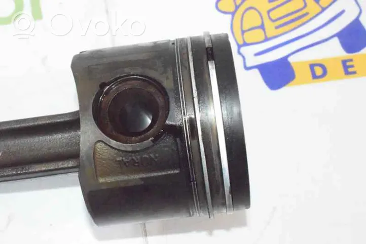 BMW 1 F20 F21 Pistone con biella 11257803033