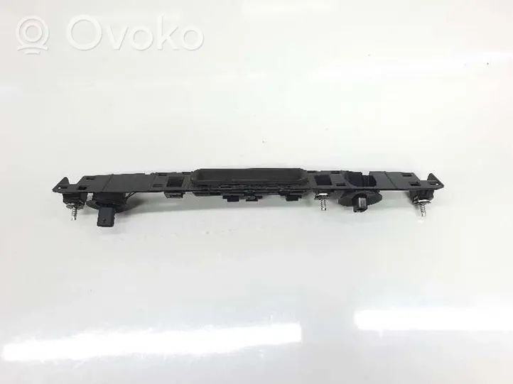 Volvo V40 Maniglia portellone bagagliaio 31297028