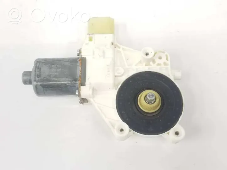 BMW 4 F32 F33 Moteur de lève-vitre de porte avant 67627046031