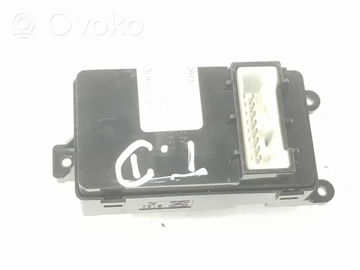 KIA Sorento Electric window control switch 93590C5100WK