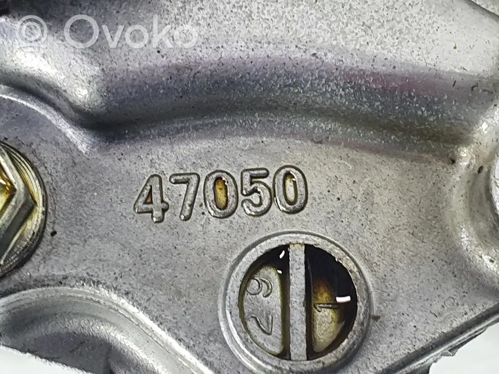 Toyota Auris 150 Pompa olejowa 1510047050
