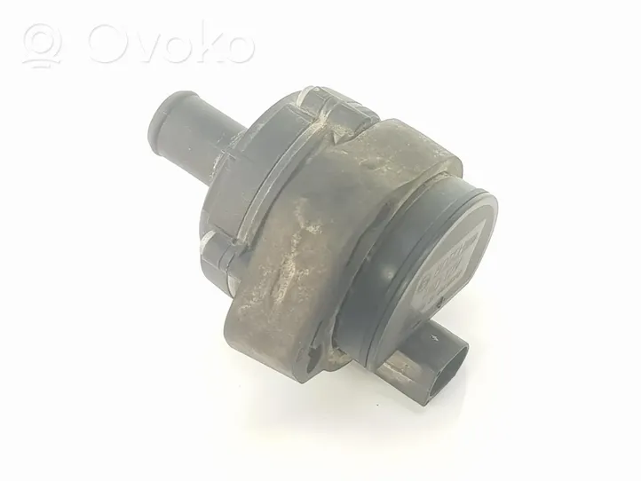 Mercedes-Benz ML AMG W166 Pompe à eau de liquide de refroidissement A6398350064