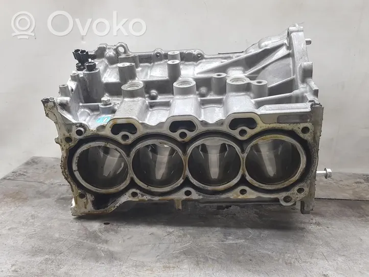 Toyota Prius (XW50) Engine block 1141039057