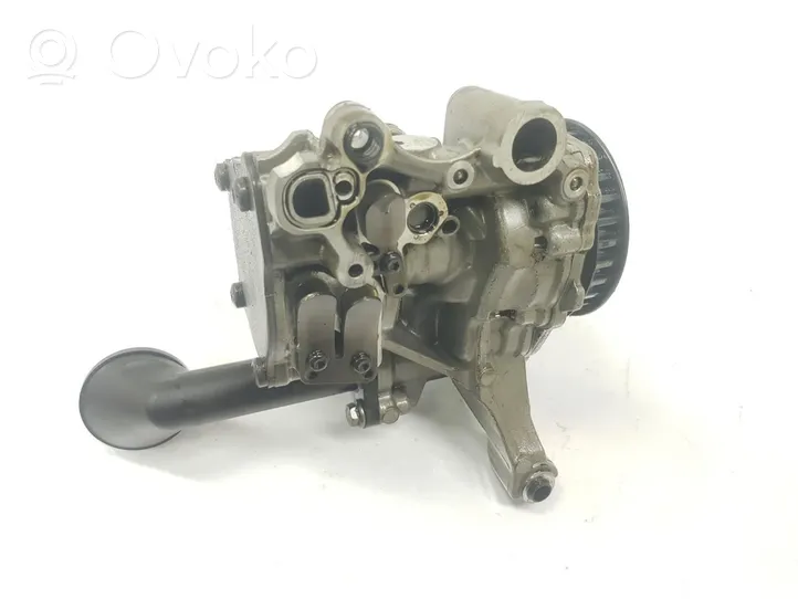 Seat Leon IV Pompa dell’olio 04L145208H