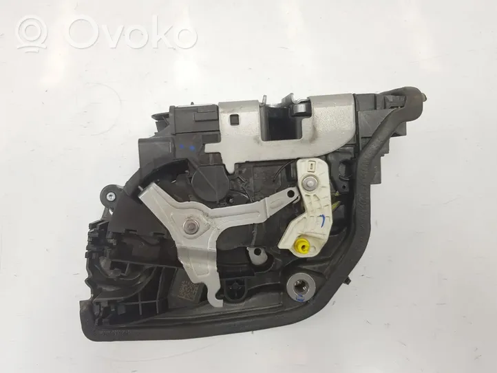 BMW 2 Active Tourer U06 Serrure de porte arrière 51227281939