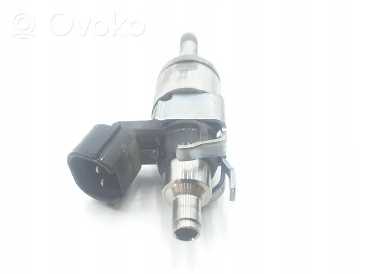 Mazda 2 Injecteur de carburant P51313250