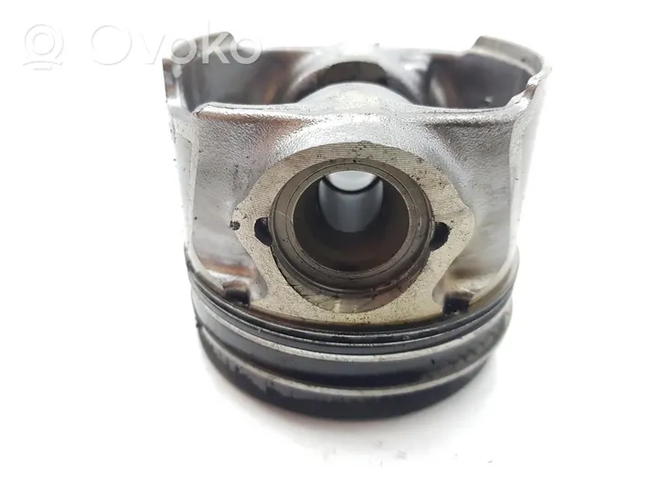 KIA Ceed Piston with connecting rod 234A02A920