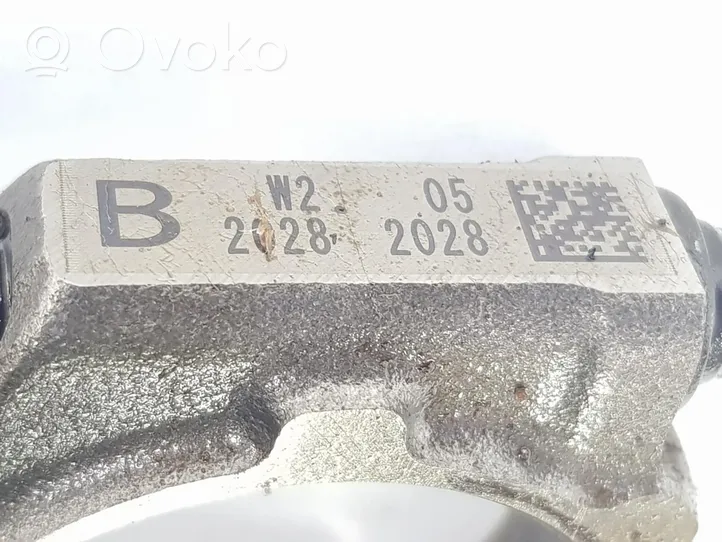 KIA Ceed Tłok z korbowodem 2304103AB3