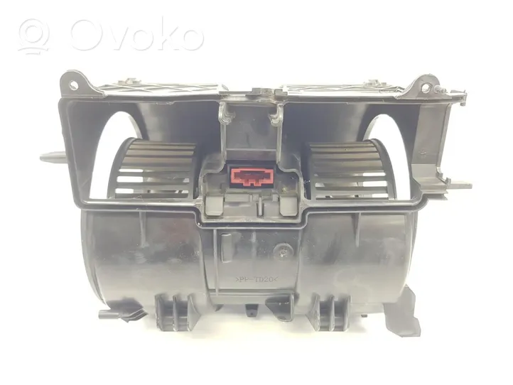 Renault Trafic III (X82) Interior heater climate box assembly housing 272109961R