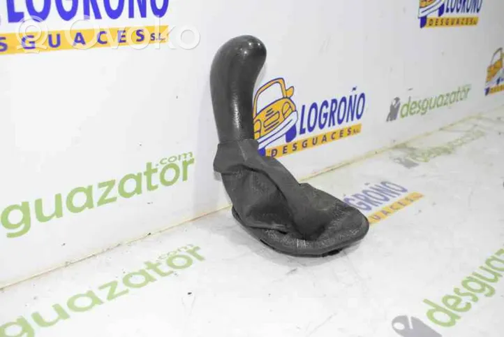 Iveco Daily 3rd gen Rivestimento in pelle/manopola della leva del cambio 504061686