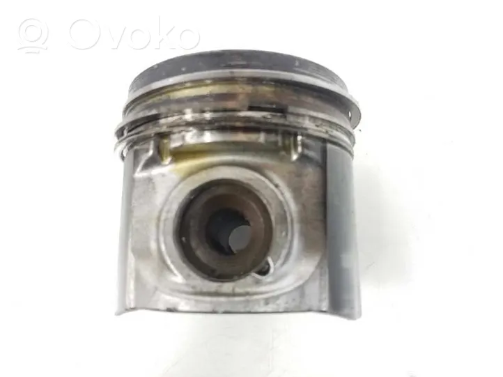 Iveco Daily 3rd gen Piston with connecting rod 500352812