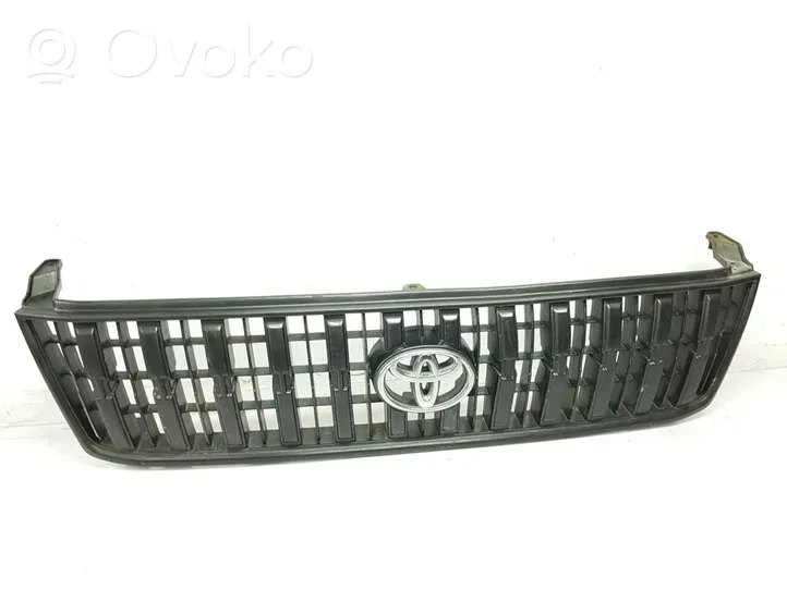 Toyota Land Cruiser (HDJ90) Etusäleikkö 5311160410