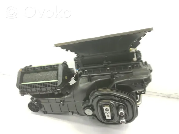 Audi Q2 - Scatola alloggiamento climatizzatore riscaldamento abitacolo assemblata 5Q1820353J