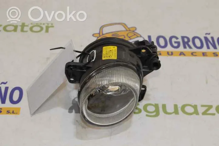 Mercedes-Benz Vito Viano W639 Luz de niebla delantera A2128201056