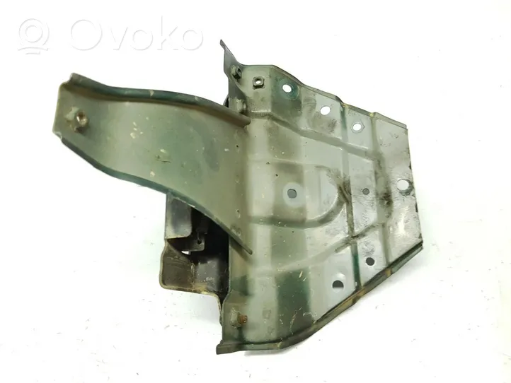 Mitsubishi Pajero Fissaggio gancio/anello MB669561