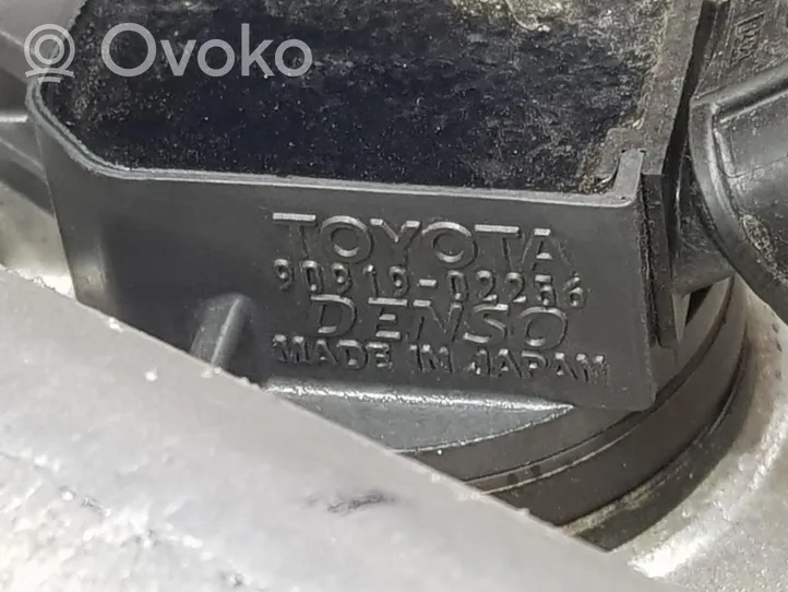 Toyota RAV 4 (XA40) Moottori 2AR