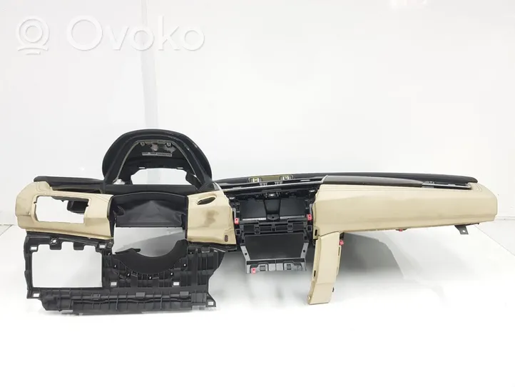 BMW 2 Active Tourer U06 Set airbag con pannello 