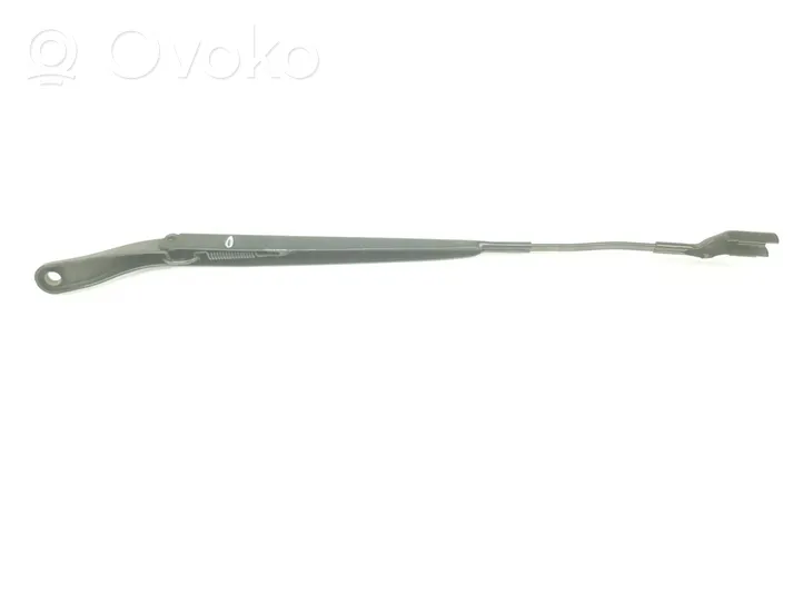 Opel Mokka X Ramię wycieraczki szyby przedniej / czołowej 9822931880