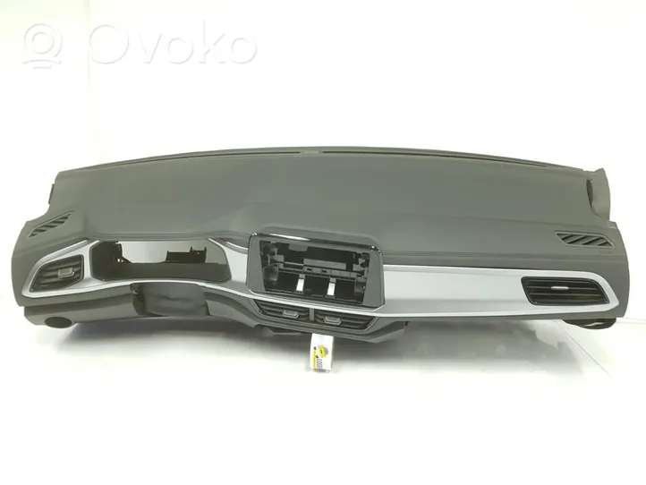 Volkswagen T-Roc Oro pagalvių komplektas su panele 2GA857002