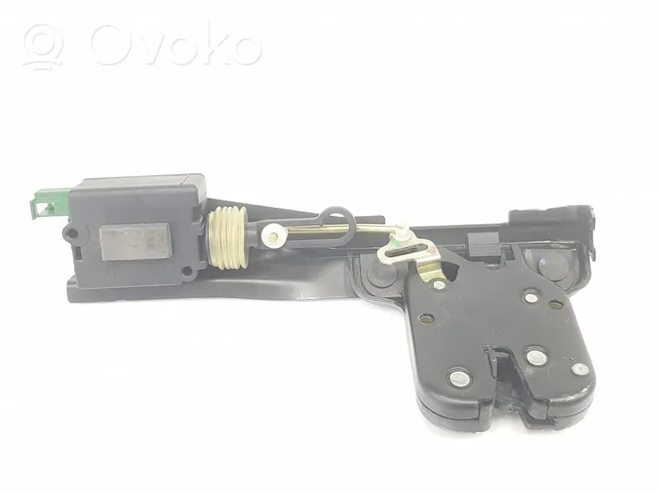 Audi TT Mk1 Tailgate lock latch 8N0827505A