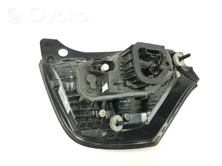 Renault Twingo III Lampa tylna 265551677R