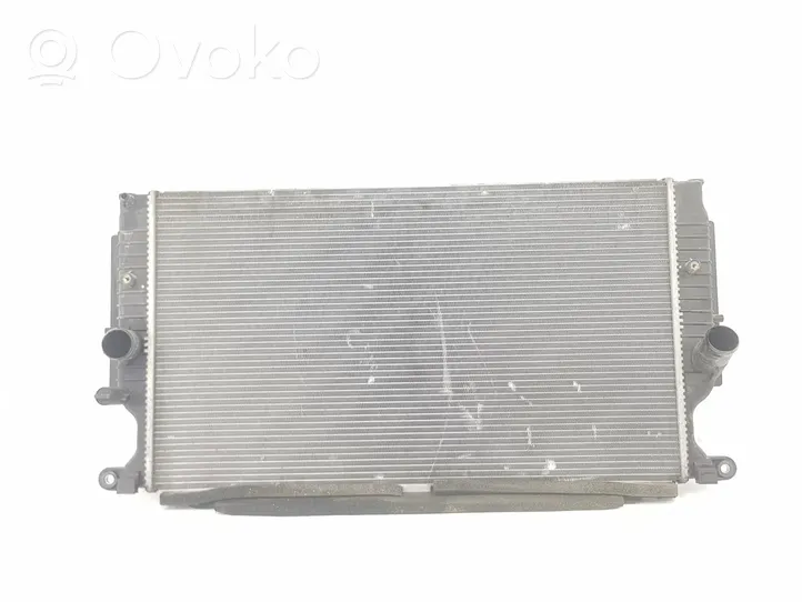 Toyota Avensis T270 Radiateur de refroidissement 164000R061