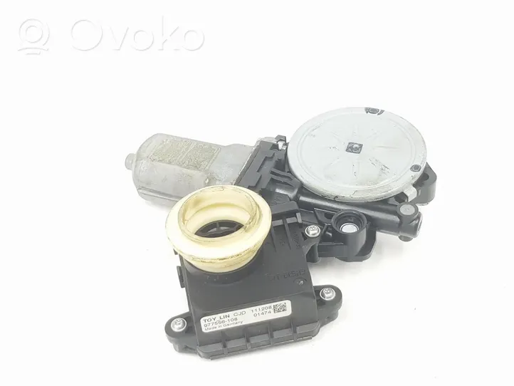 Toyota Avensis T270 Moteur de lève-vitre de porte avant 8570102010