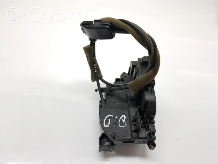 Renault Master III Front door lock 805020009R