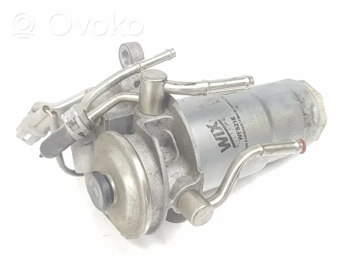 Toyota Avensis T270 Filtre à carburant 233800R051