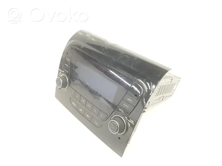 Peugeot Boxer Panel / Radioodtwarzacz CD/DVD/GPS 7356825980