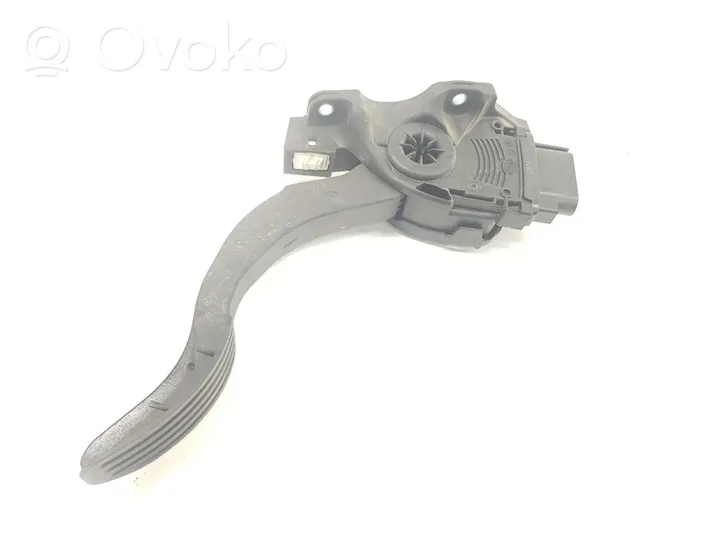 Volvo S60 Accelerator throttle pedal 31329058