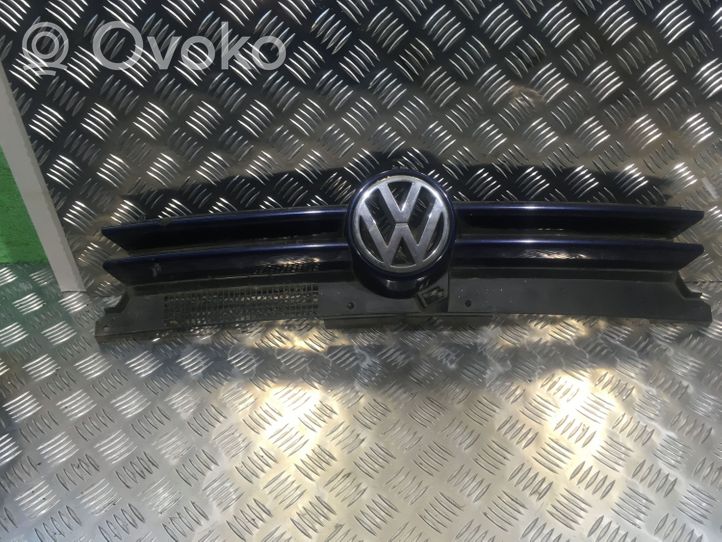 Volkswagen Golf IV Grille calandre supérieure de pare-chocs avant 1J0853655G