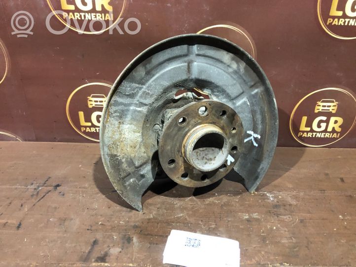 Opel Astra H Rear wheel hub spindle/knuckle 