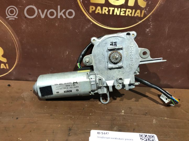 Mercedes-Benz E W211 Sunroof motor/actuator A2038203142