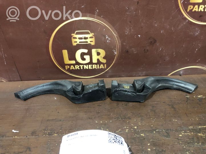 Opel Astra J Altra parte del vano motore 13318708