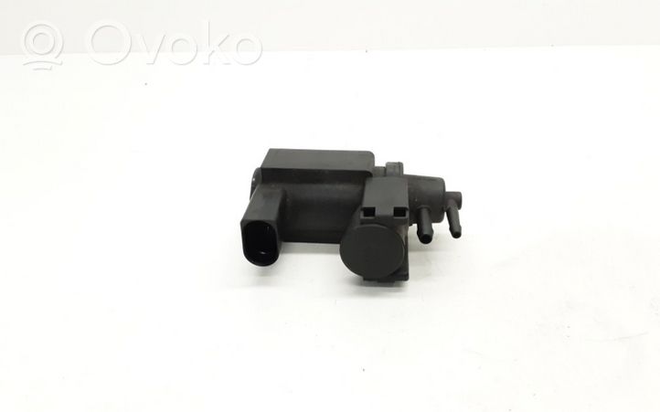 Audi A6 S6 C6 4F Solenoidinis vožtuvas 059906628B