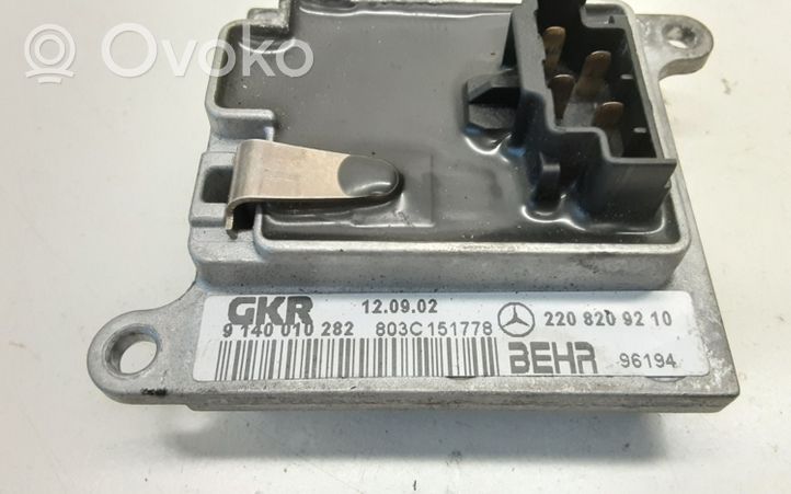 Mercedes-Benz ML W163 Pečiuko ventiliatoriaus reostatas (reustatas) 9140010282