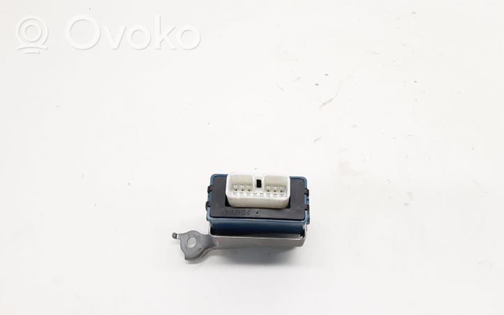 Toyota Verso Centralina/modulo chiusura centralizzata portiere 8597012020