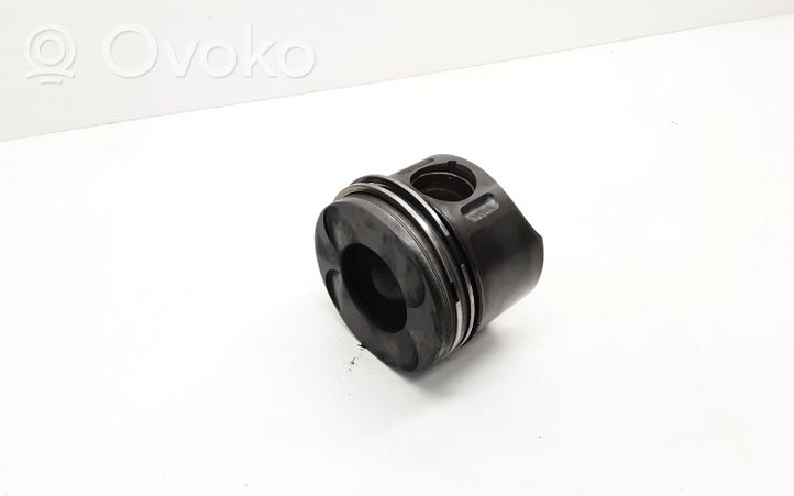 Mercedes-Benz C AMG W203 Piston 8854A