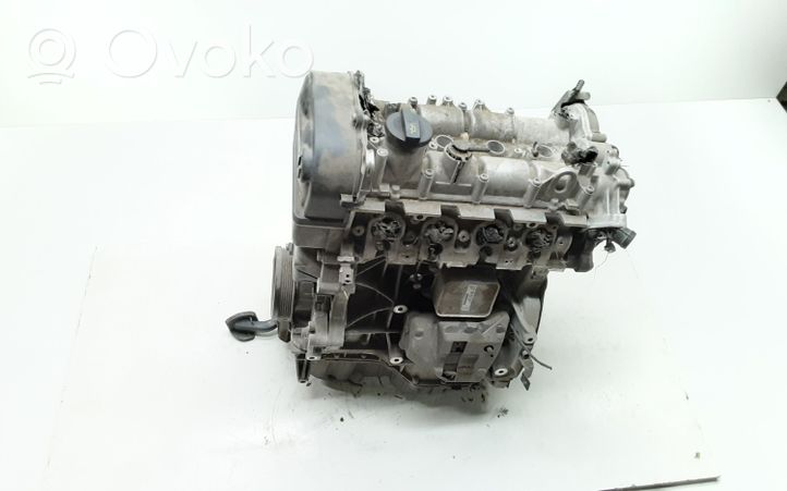 Audi A4 S4 B9 Variklis 04E103023