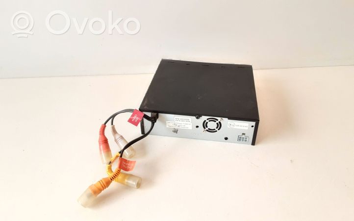 Toyota Corolla Verso AR10 Panel / Radioodtwarzacz CD/DVD/GPS PZ4620037100
