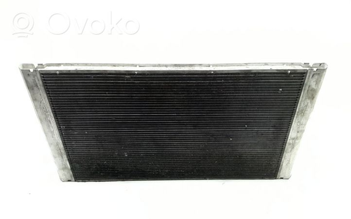 BMW 5 E60 E61 Aušinimo skysčio radiatorius 7795878