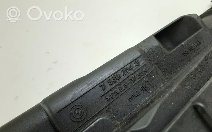 BMW X3 E83 Staffa di montaggio del radiatore 7530254