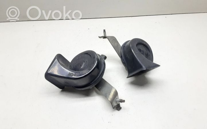 BMW X3 E83 Signal sonore 024148