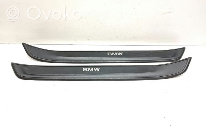 BMW X1 E84 Listwa progowa przednia 2990844