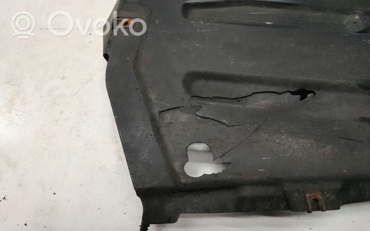 BMW 3 E92 E93 Takapuskurin alustan suoja välipohja 7128216